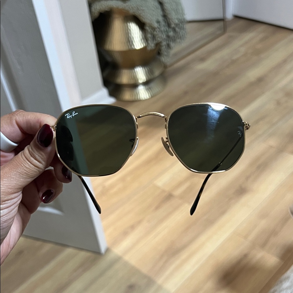 Ray-Ban Gold Frame Sunglasses with Dark Lenses